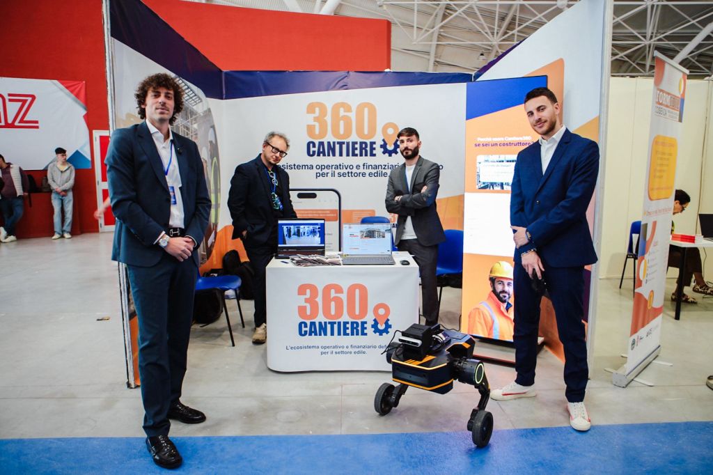 cantiere cane robot ()
