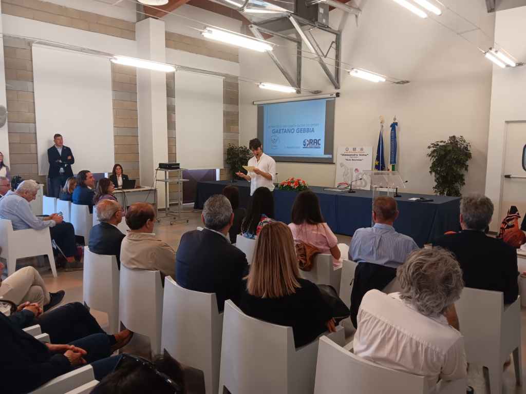 esibizione teatrale per gebbia