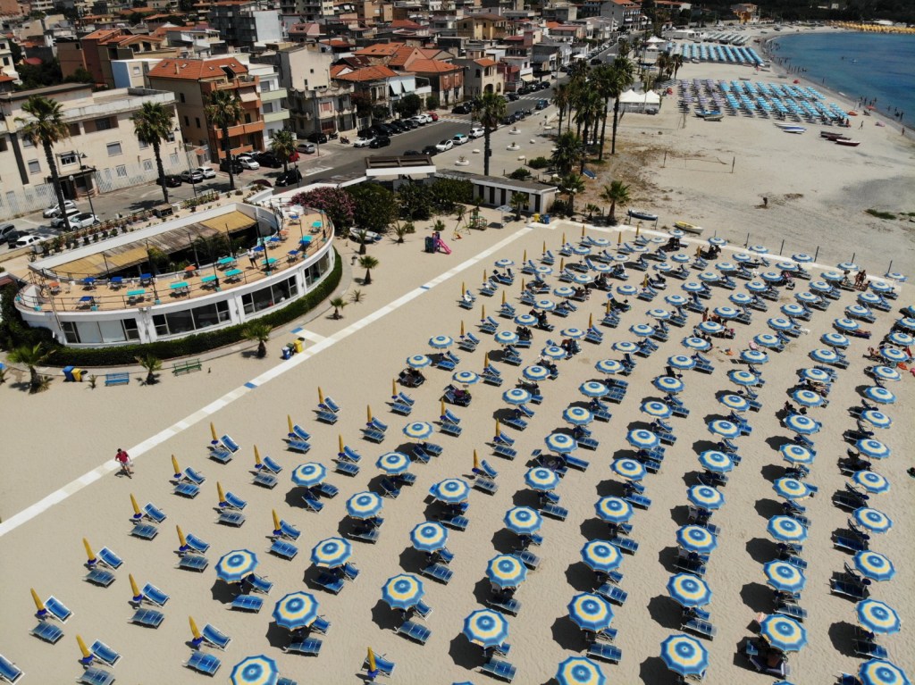 lido stretto catona