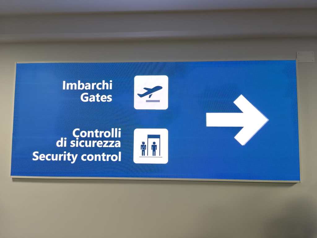 nuovo aeroporto tito minniti