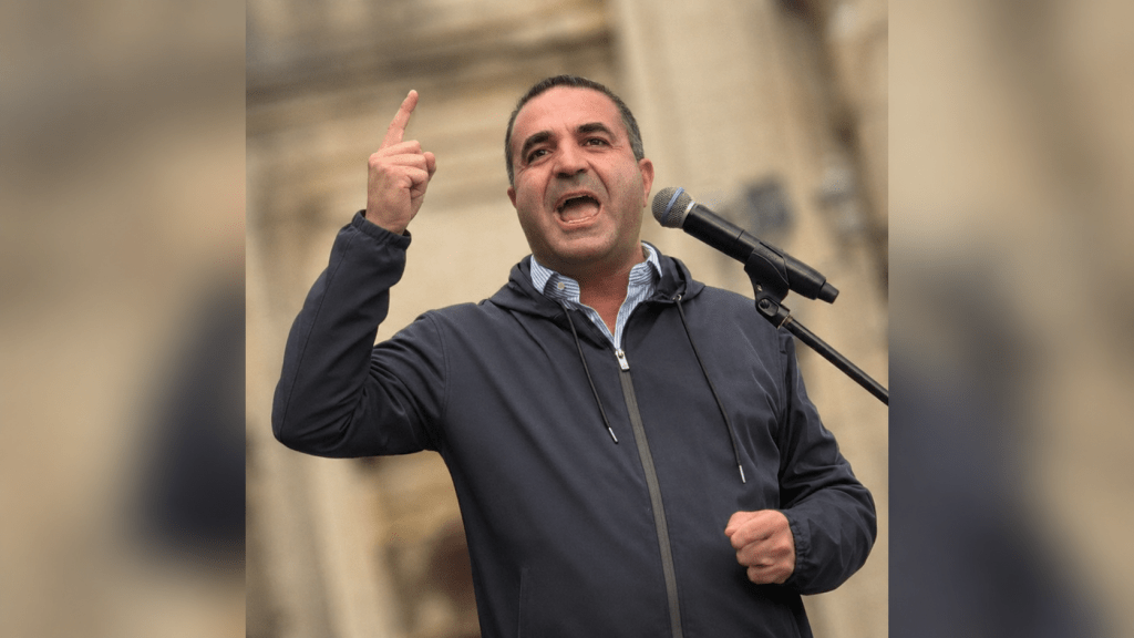 Reggina, rifiuti, periferie: per Cannizzaro un mese da sindaco…e promesse mantenute
