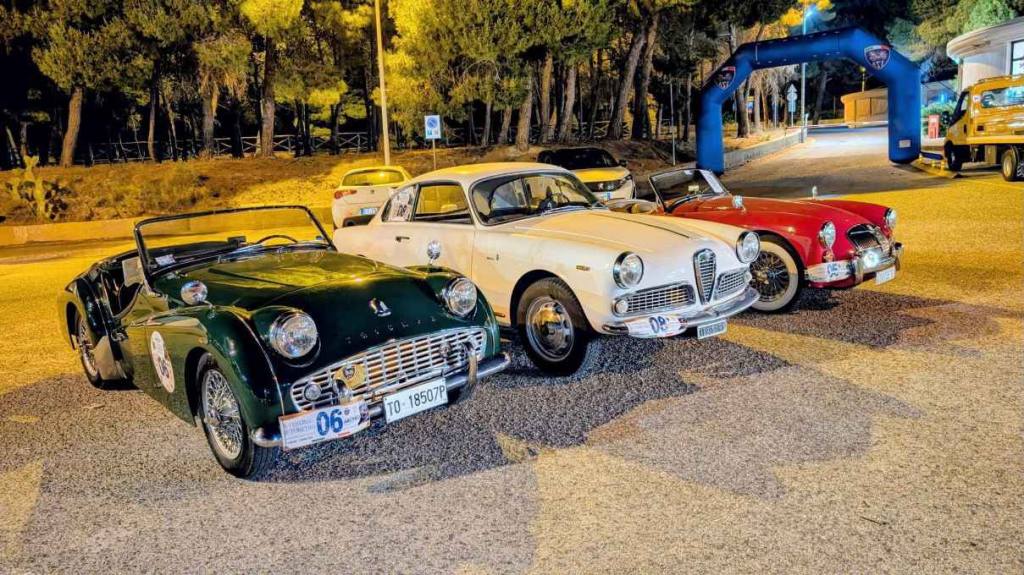 Festival Autoretrò organizzato dal Club Aremes ()