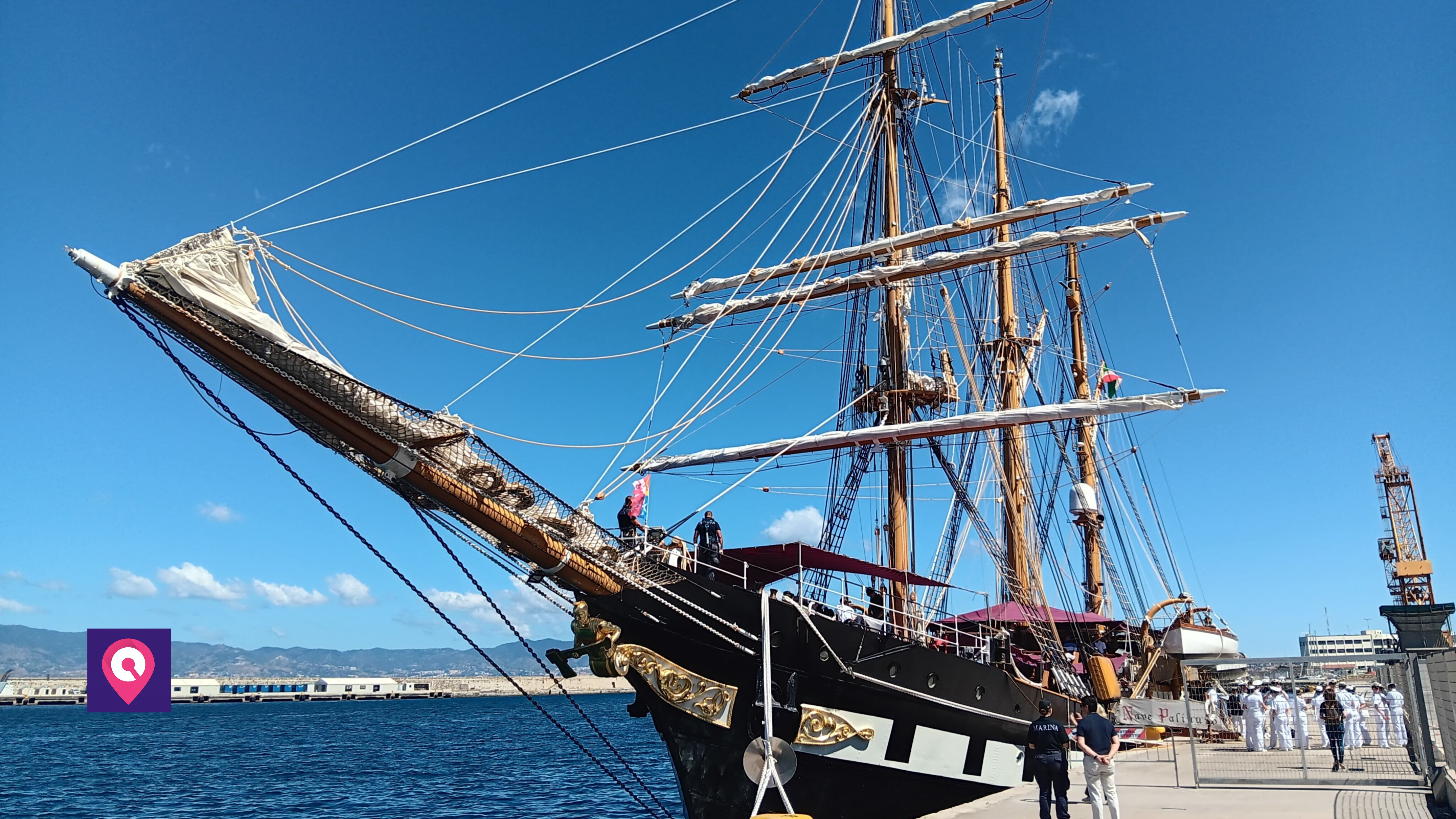 Nave Palinuro