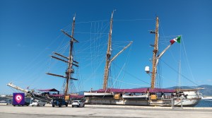 Nave Palinuro