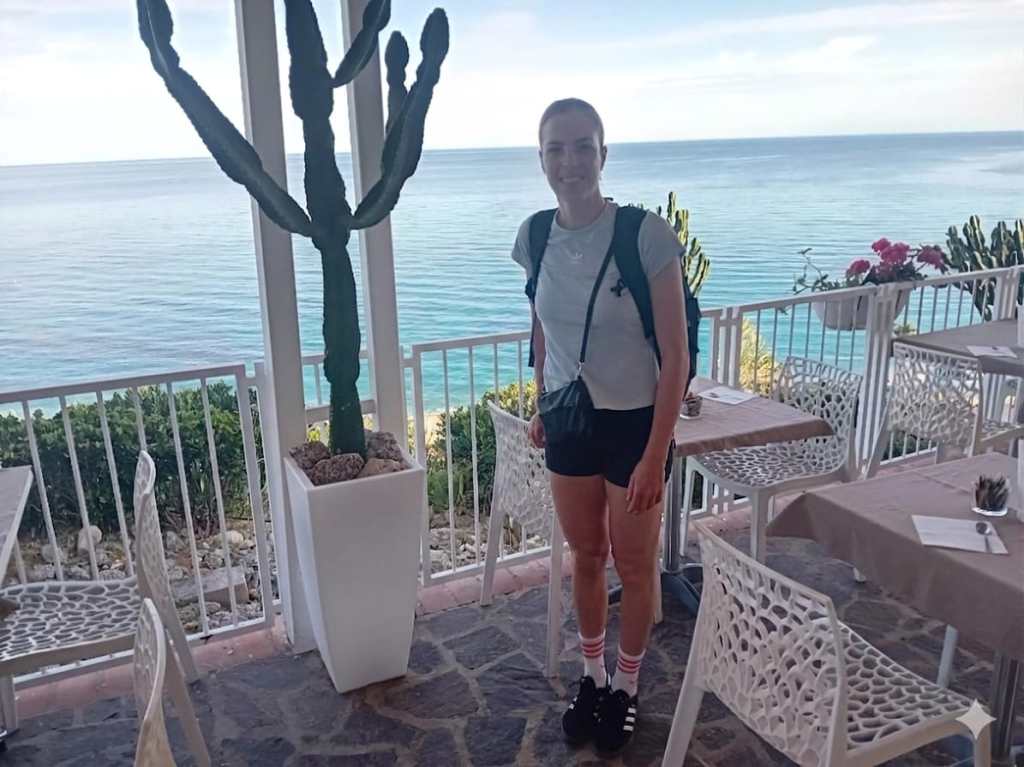 TROPEA KAROLINAKOSTNER ()