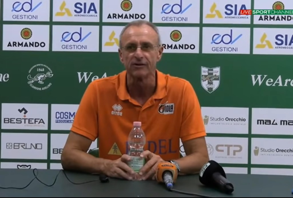 coach giulio cadeo redel viola
