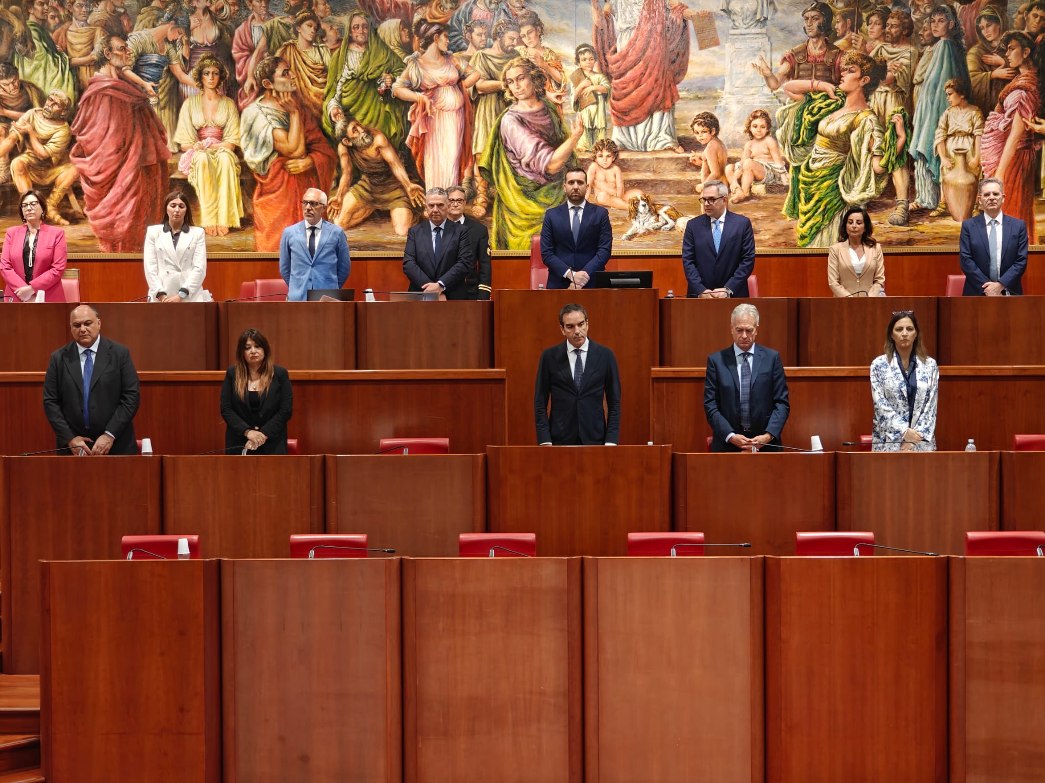 minuto silenzio consiglio