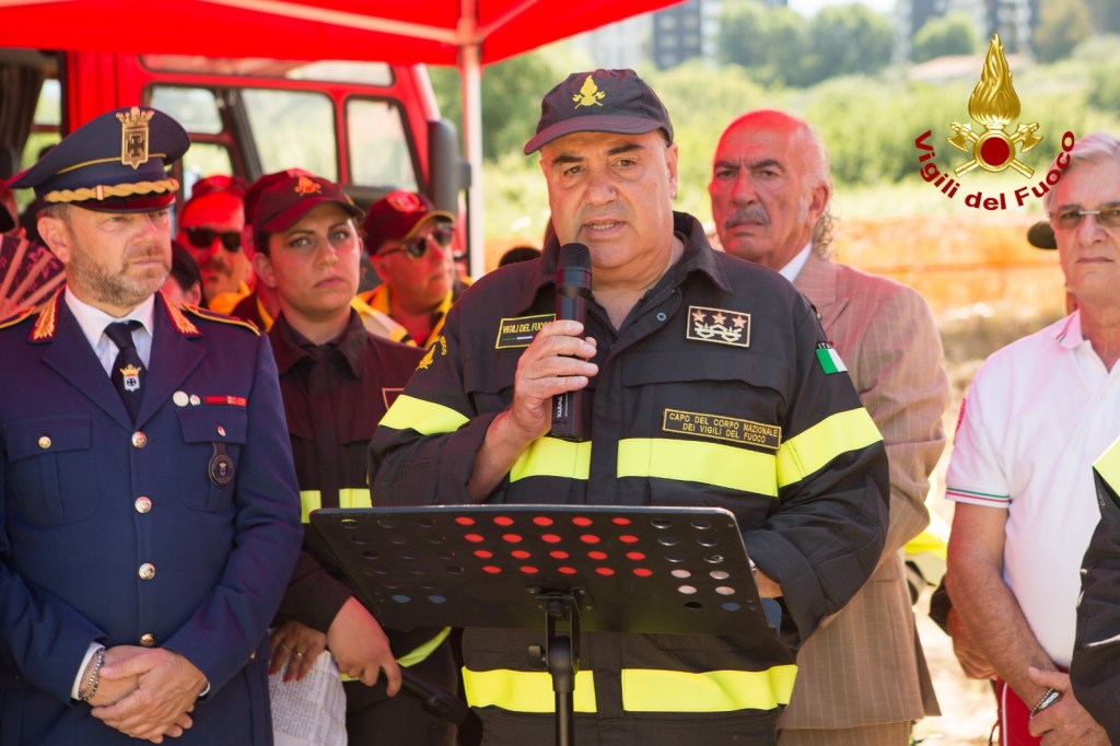 nuova sede vigili fuoco cs ()