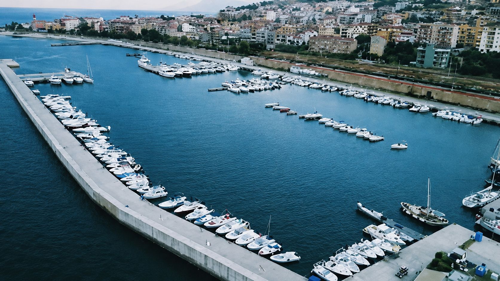 porto turistico villa
