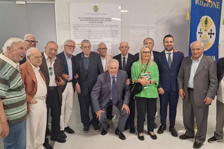 targa palazzo campanella primo consiglio