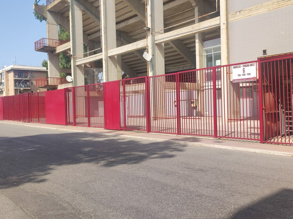 Cancellata Granillo Tribuna Ovest