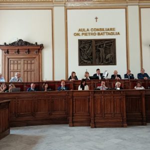 Reggio, torna a riunirsi il Consiglio comunale