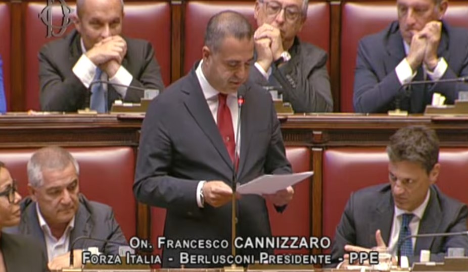 Cannizzaro rassegna le dimissioni da deputato: ‘Roma può aspettare, Reggio no’