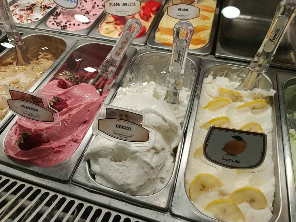 gelati villa arangea ()