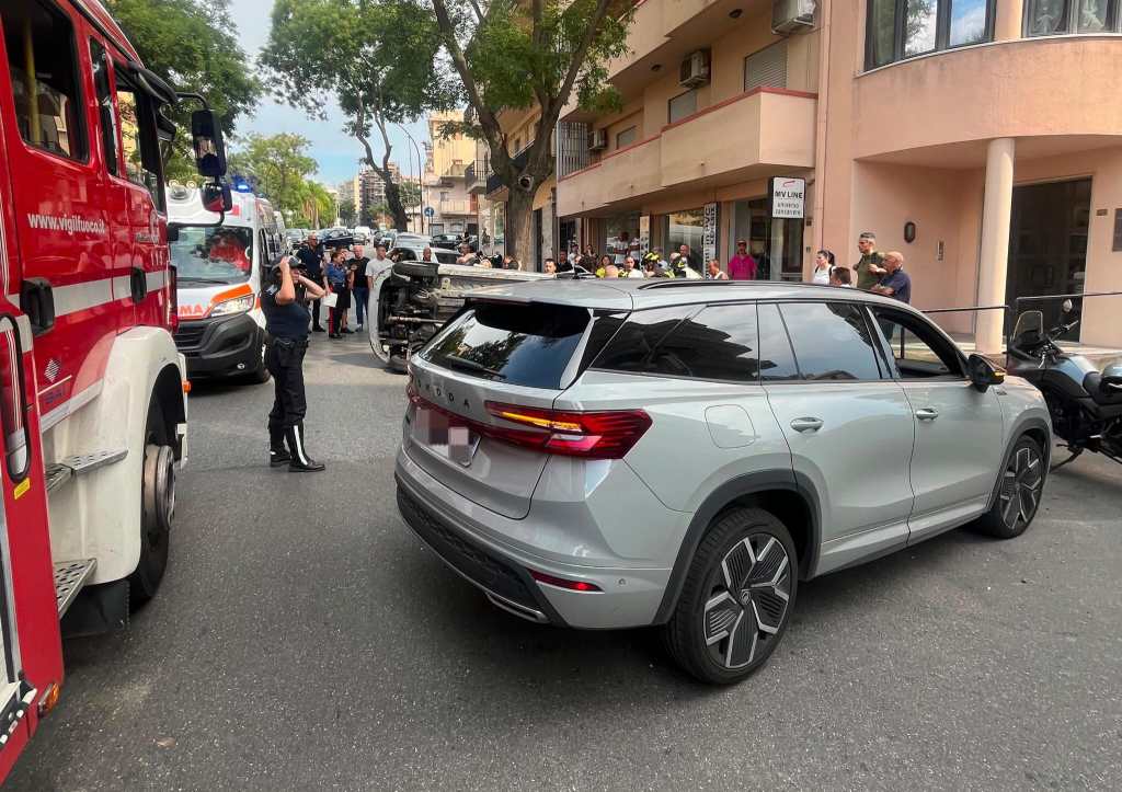 incidente via cardinale portanova