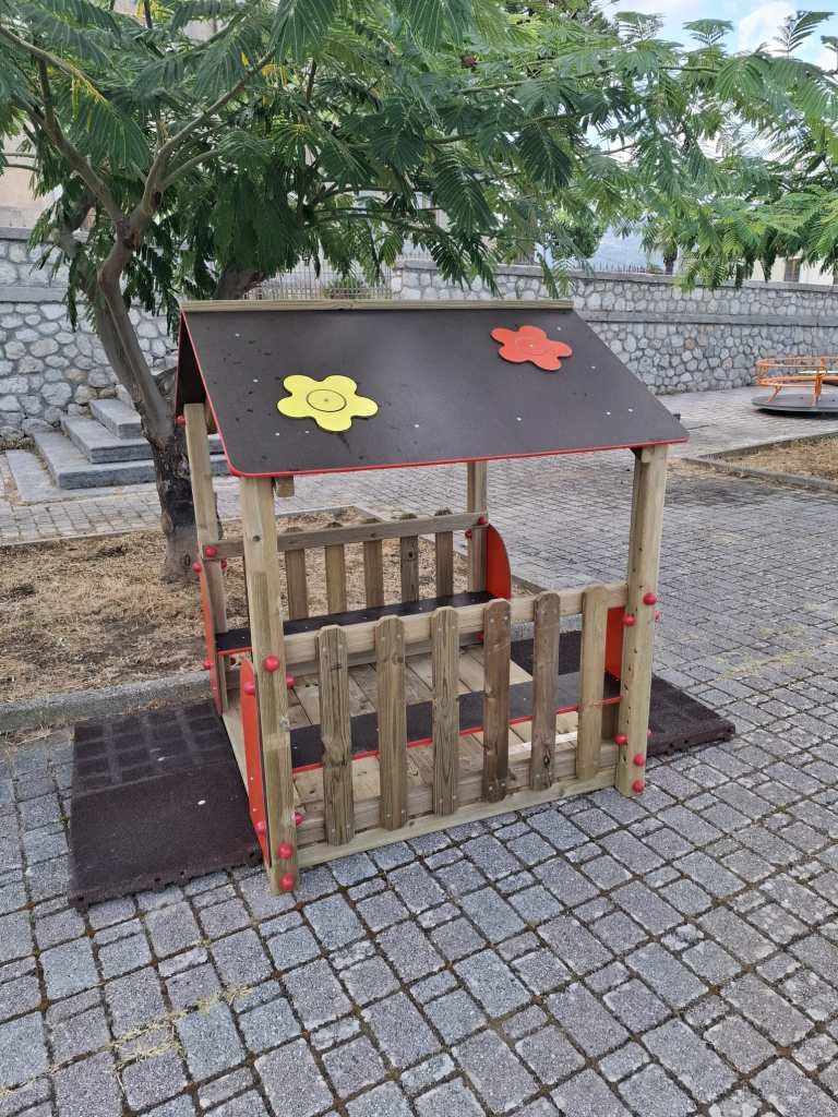 parco giochi Caulonia ()