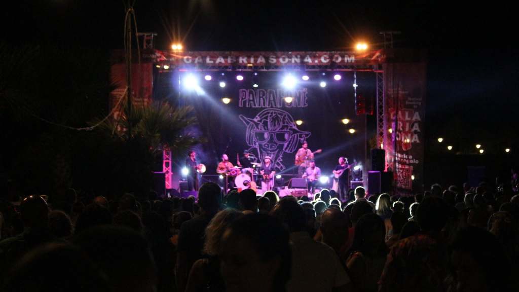 Brancaleone summer experience ()