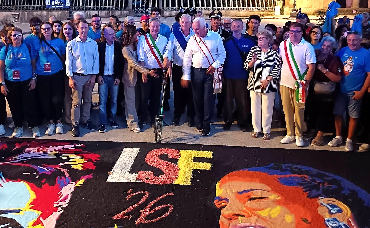 Infiorata Taurianova LUCCA ()
