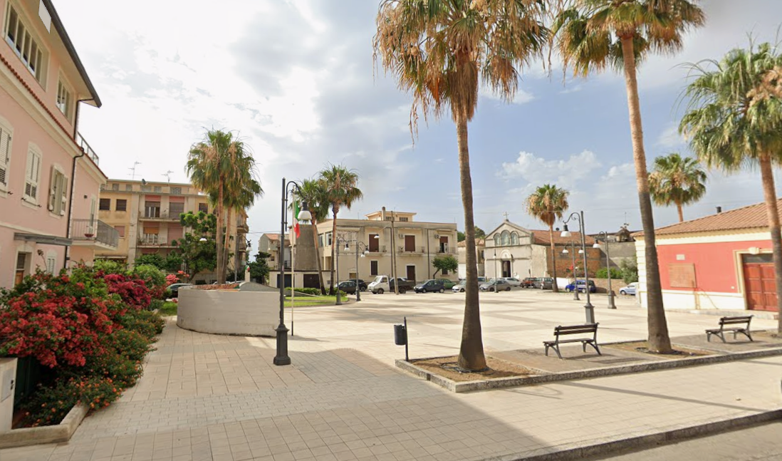 Locri piazza Nassiriya