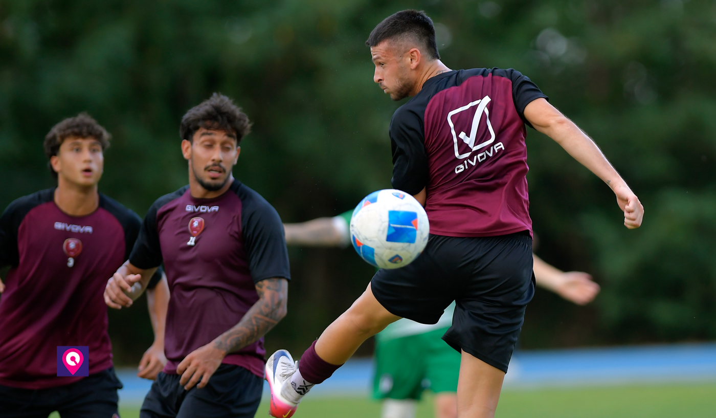 Reggina Cantalupa Matheus Reis Daquinto ()