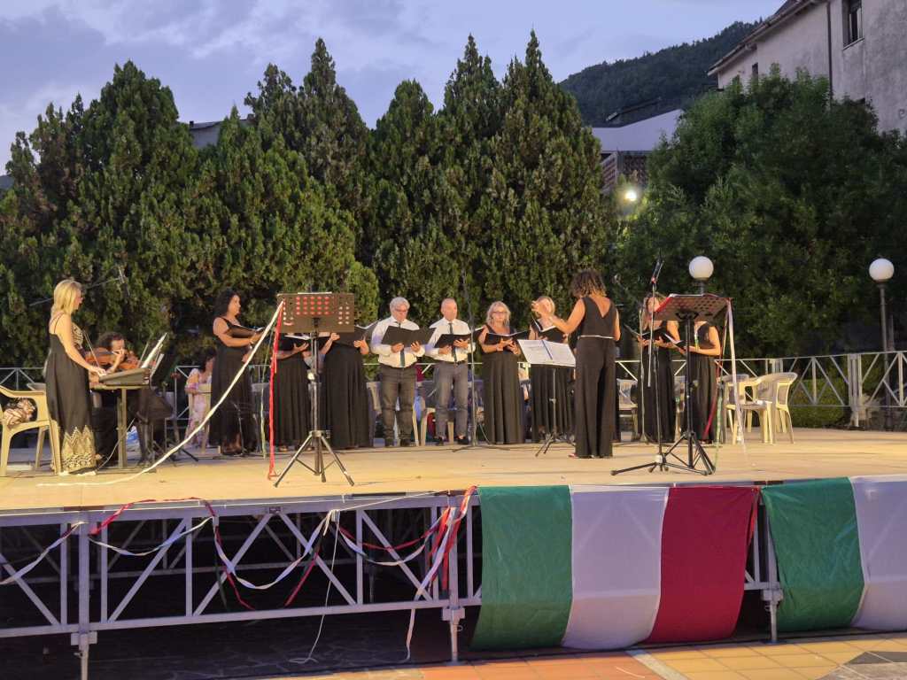 festa bandiera santo stefano ()