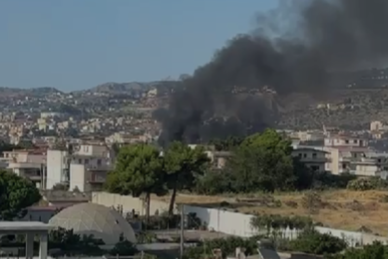 incendio mercato san gregorio