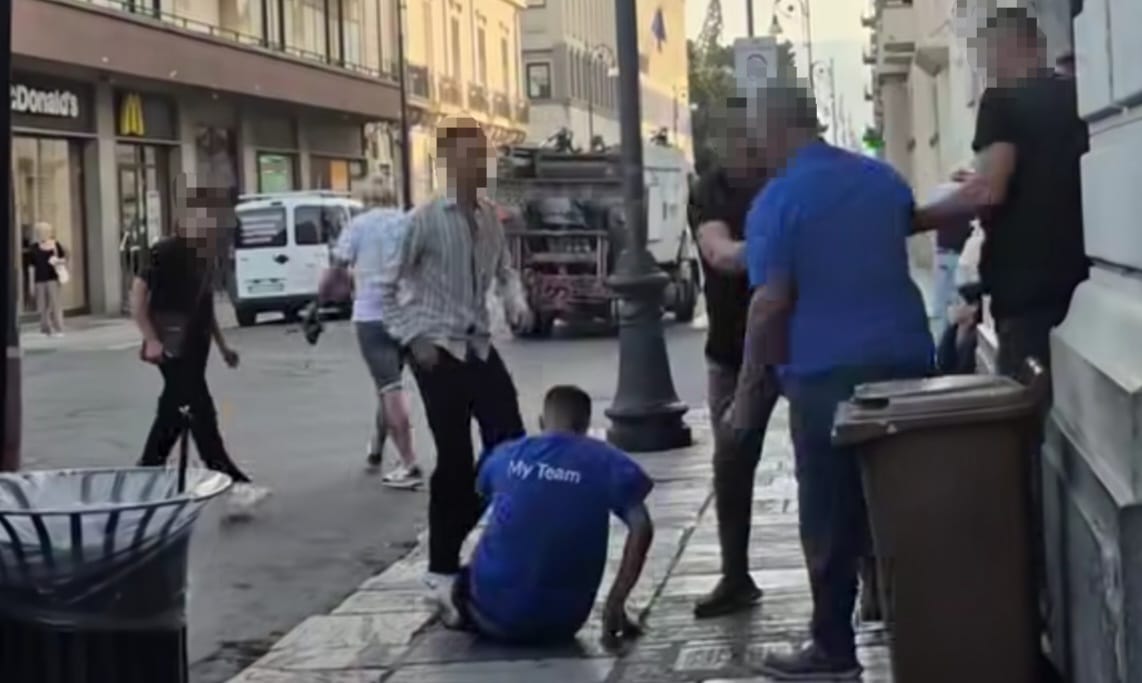 lite piazza garibaldi autista atam