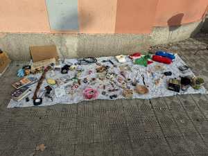 piazza popolo merce abusiva