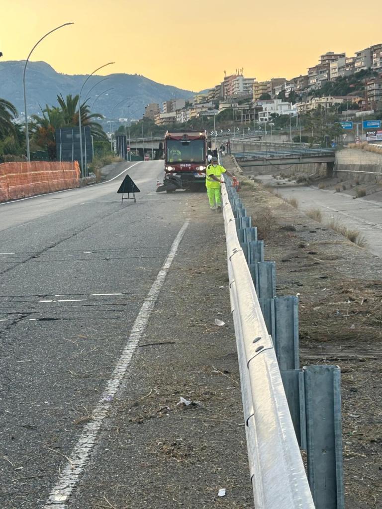 pulizia ponte calopinace ()
