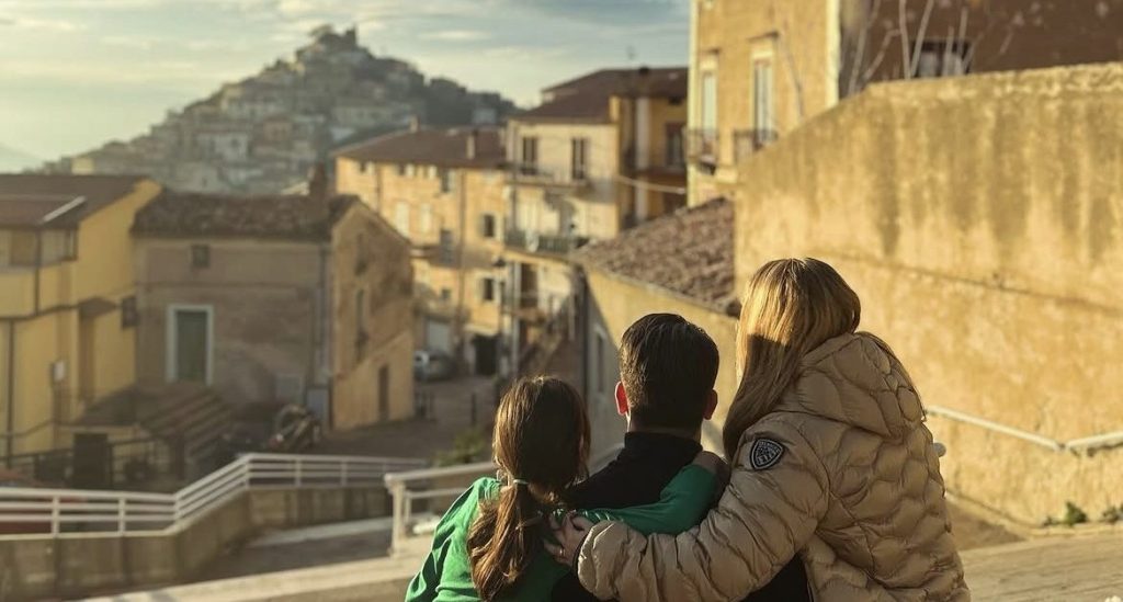 F TO FAMIGLIA CROCCO AD ACRI (CS)