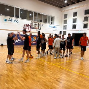 Basket: la Viola saluta il ritorno alla B Nazionale con una pesante vittoria