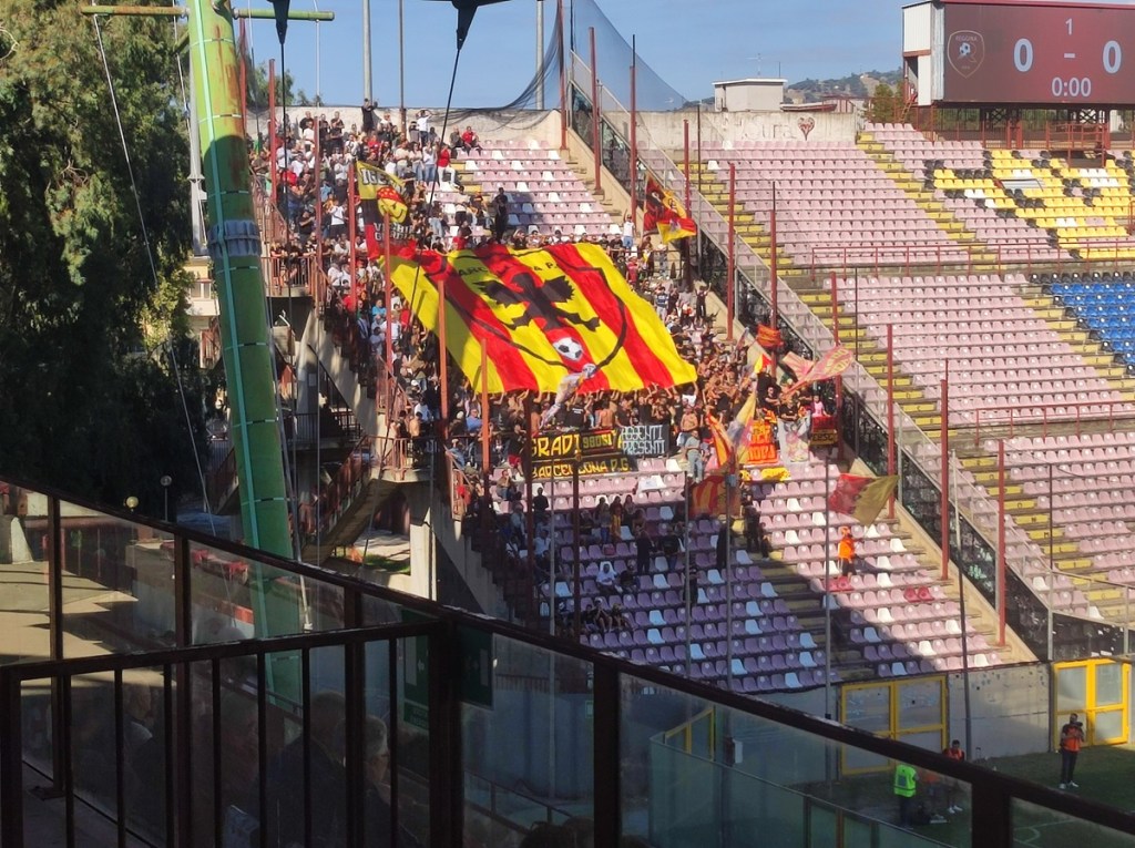 Tifosi Nuova Igea striscione