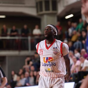Basket: Soma Abati Tourè è un nuovo giocatore della Pallacanestro Viola