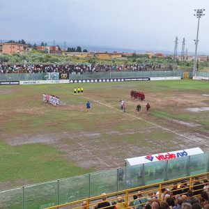 Primo tempo: acqua e fango, ma questa Reggina è irresistibile. Dominio e tre reti alla Vigor Lamezia