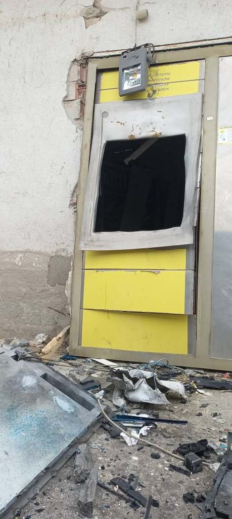 assalto postamat anoia superiore