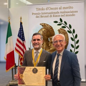 New York, ad Antonio Errigo il Premio d’Onore al merito di  ‘Ambasciatore dei Bronzi di Riace nel Mondo’