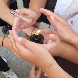 Reggio, ‘Comparti di pace ad Arghillà’ e quella fiaccola che passa di mano in mano