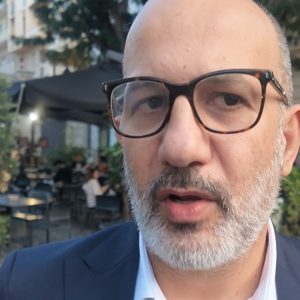 Suppletive Reggio, Toscano chiude la campagna: ‘La vera rivoluzione si fa con una matita nelle urne’