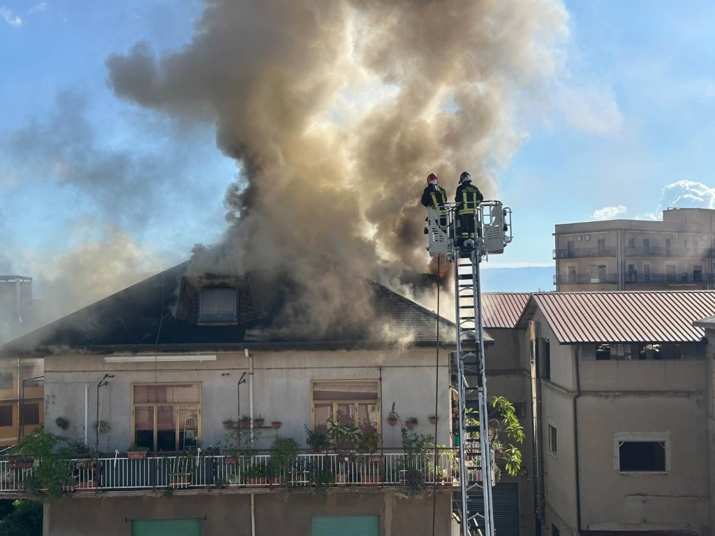 incendio palmi trodio