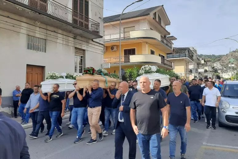 incidente funerale