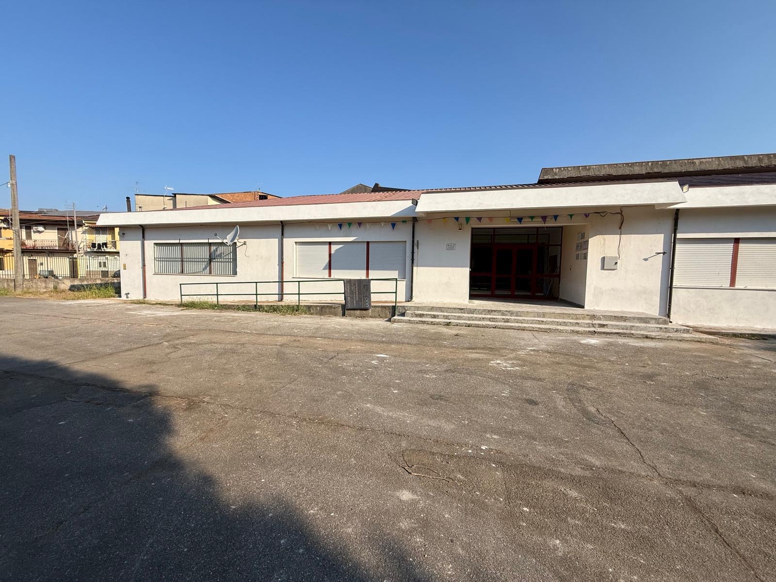 lavori scuola taurianova ()
