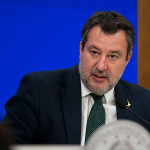 Ponte sullo Stretto, Salvini detta i tempi: ‘Cantieri al via tra 2026/27’