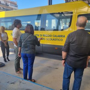 Trasporto scolastico a Reggio: l’Amministrazione garantisce la continuità del servizio gratuito