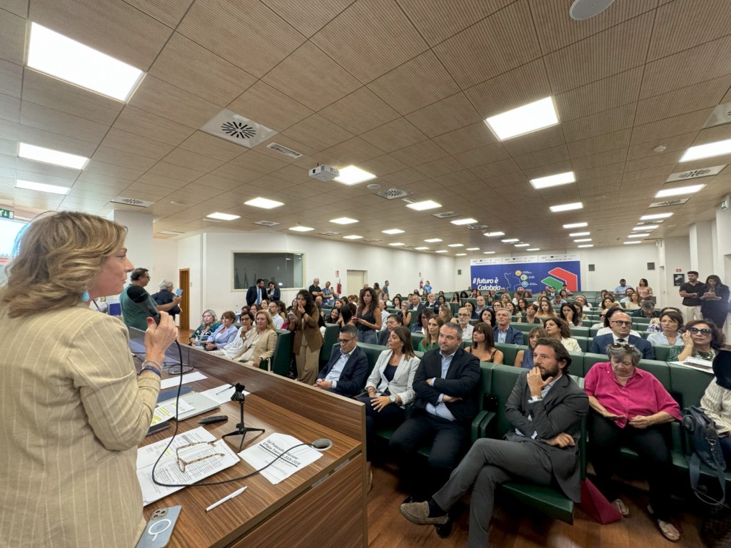 violenza di genere calabria straface ()