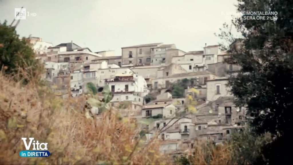 Calabria, troupe Rai minacciata a colpi di pistola in aria. Minasi: ‘Vigliacca intimidazione’