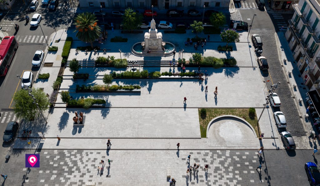 Piazza De Nava Reggio Calabria ()