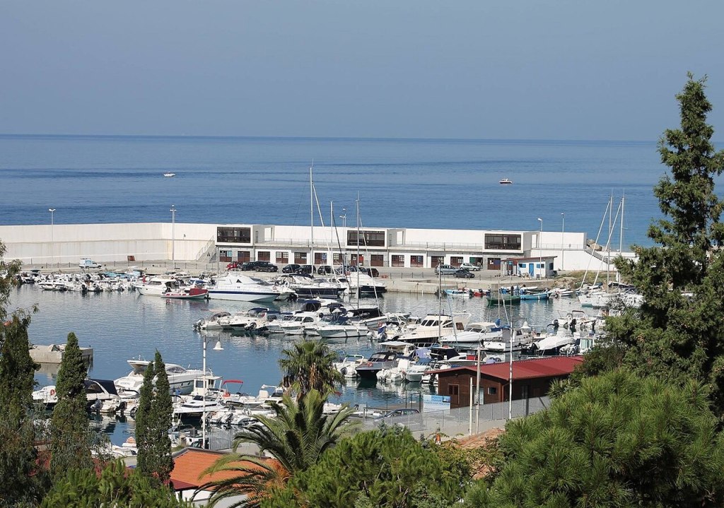 Porto di Palmi parte nord ovest ()