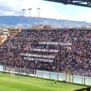 Reggina: i numeri che adesso preoccupano, mentre il dato degli spettatori conferma l’attaccamento dei tifosi