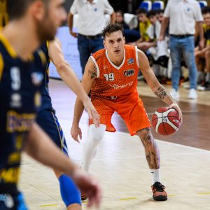 Myenergy Viola, capitan Romeo: ‘Serve continuità. Il campionato è lungo, abbiamo bisogno di tutti’