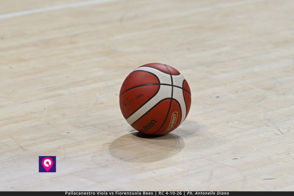 Pallacanestro Viola vs Fiorenzuola Bees al Palacalafiore